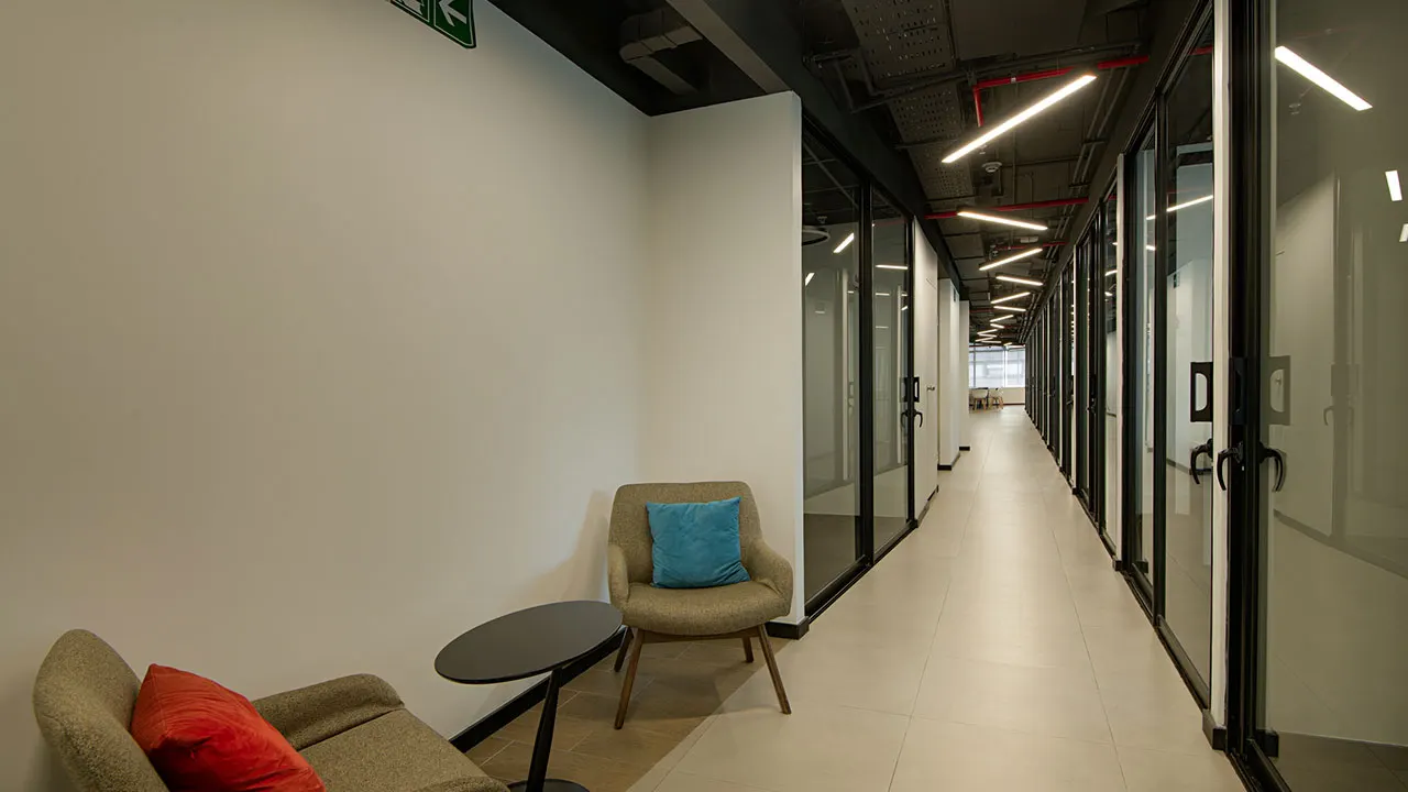 Oficinas amobladas en Providencia
